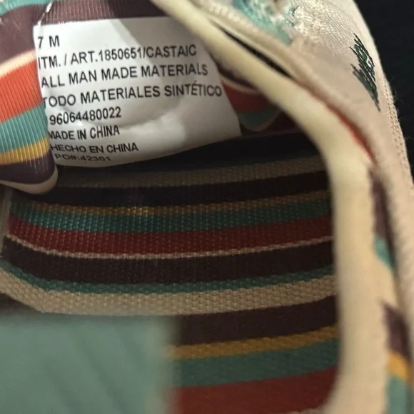 Hurley Beige and Teal Sneakers NEW - Picture 5 of 5